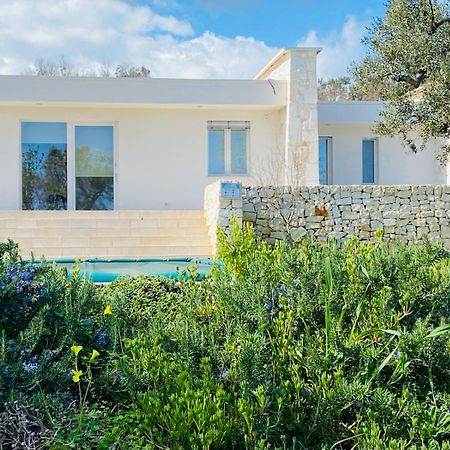 Villa La Perla Di Torre Guaceto Serranova Exterior foto